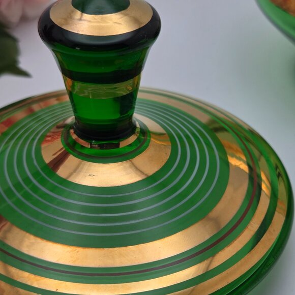 Vintage Bohemian Green Glass Lidded Candy Dish With Gold Stripes Mid Century - Picture 12 of 16